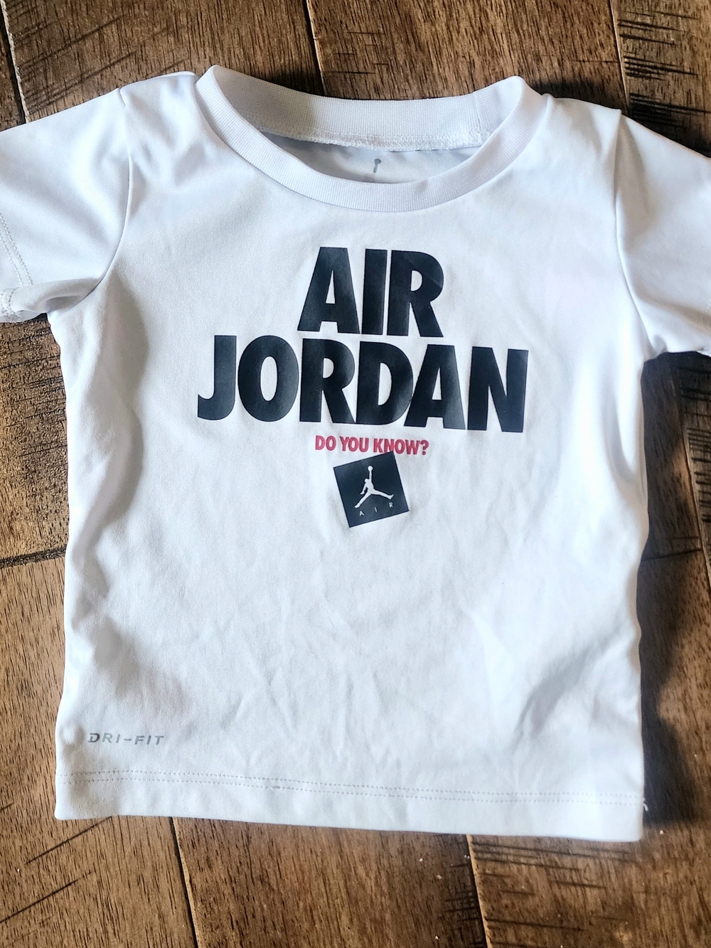 Jordan White 'Air Jordan' Tee with Black Logo and Red Accent 18m.
